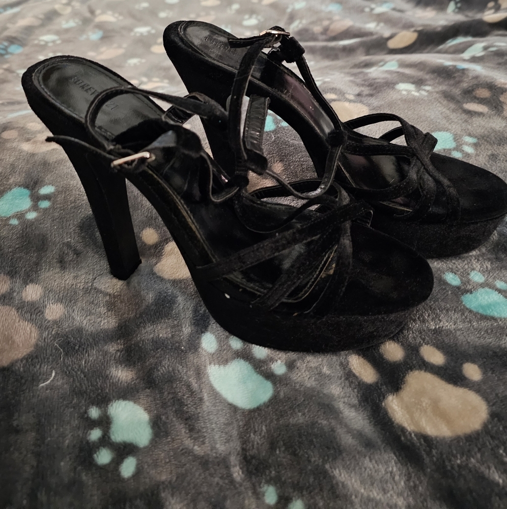 Scrappy heels